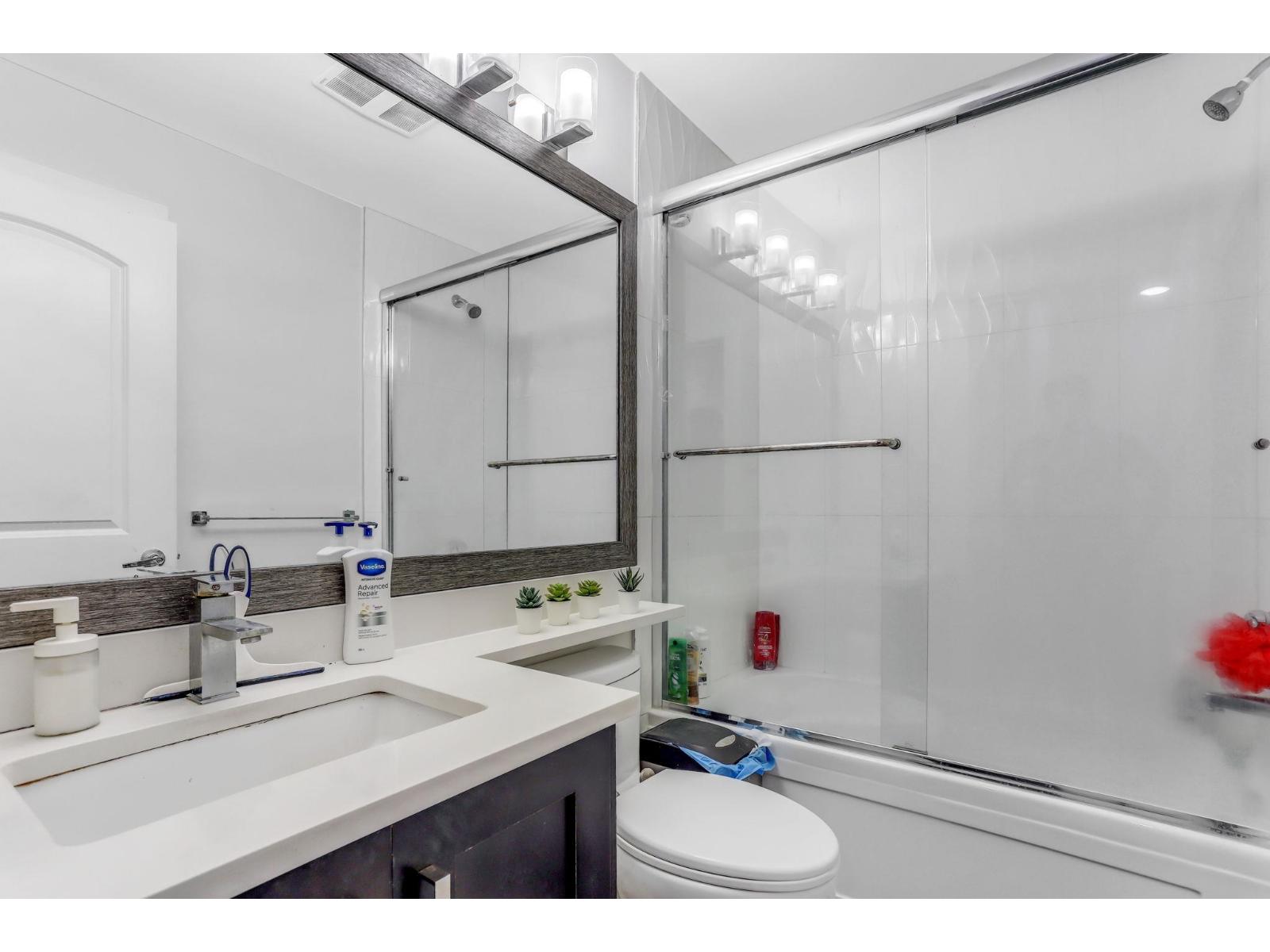 114 13898 64 Avenue, Surrey, British Columbia  V3W 1L6 - Photo 9 - R3105706