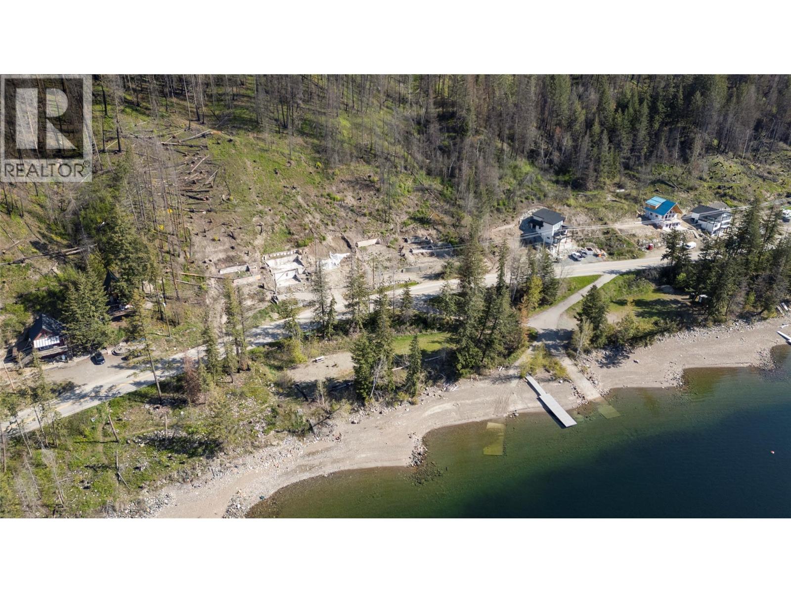 5046 Squilax-Anglemont Road, Celista, British Columbia  V0E 1M6 - Photo 16 - 10377254