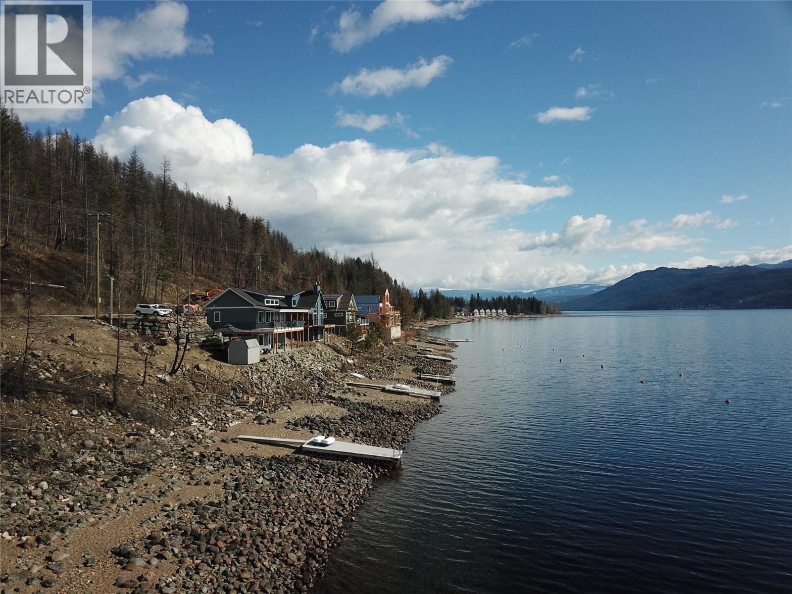 5046 Squilax-Anglemont Road, Celista, British Columbia  V0E 1M6 - Photo 21 - 10377254