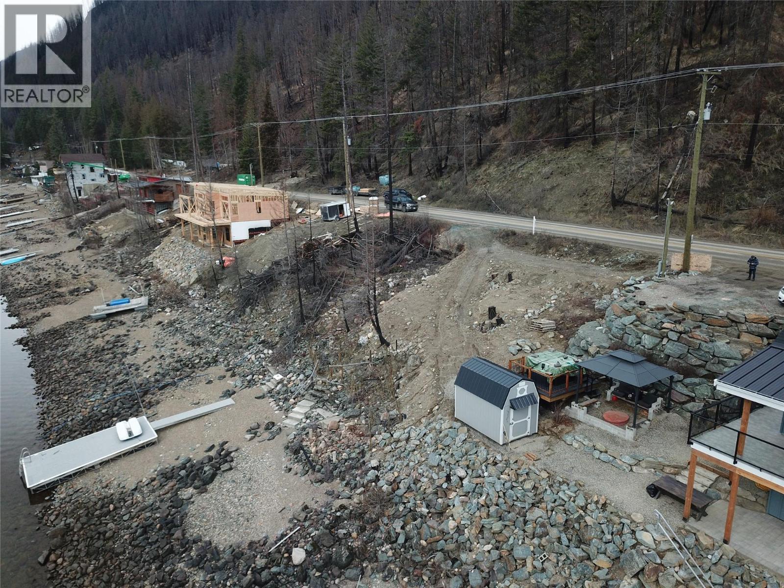 5046 Squilax-Anglemont Road, Celista, British Columbia  V0E 1M6 - Photo 28 - 10377254