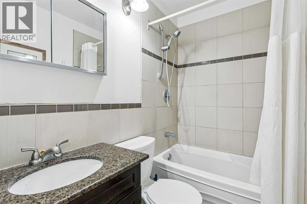 1331 Rosehill Drive Nw, Calgary, Alberta  T2K 1M3 - Photo 20 - A2297976