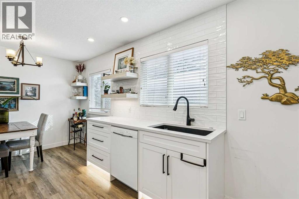 1331 Rosehill Drive Nw, Calgary, Alberta  T2K 1M3 - Photo 15 - A2297976