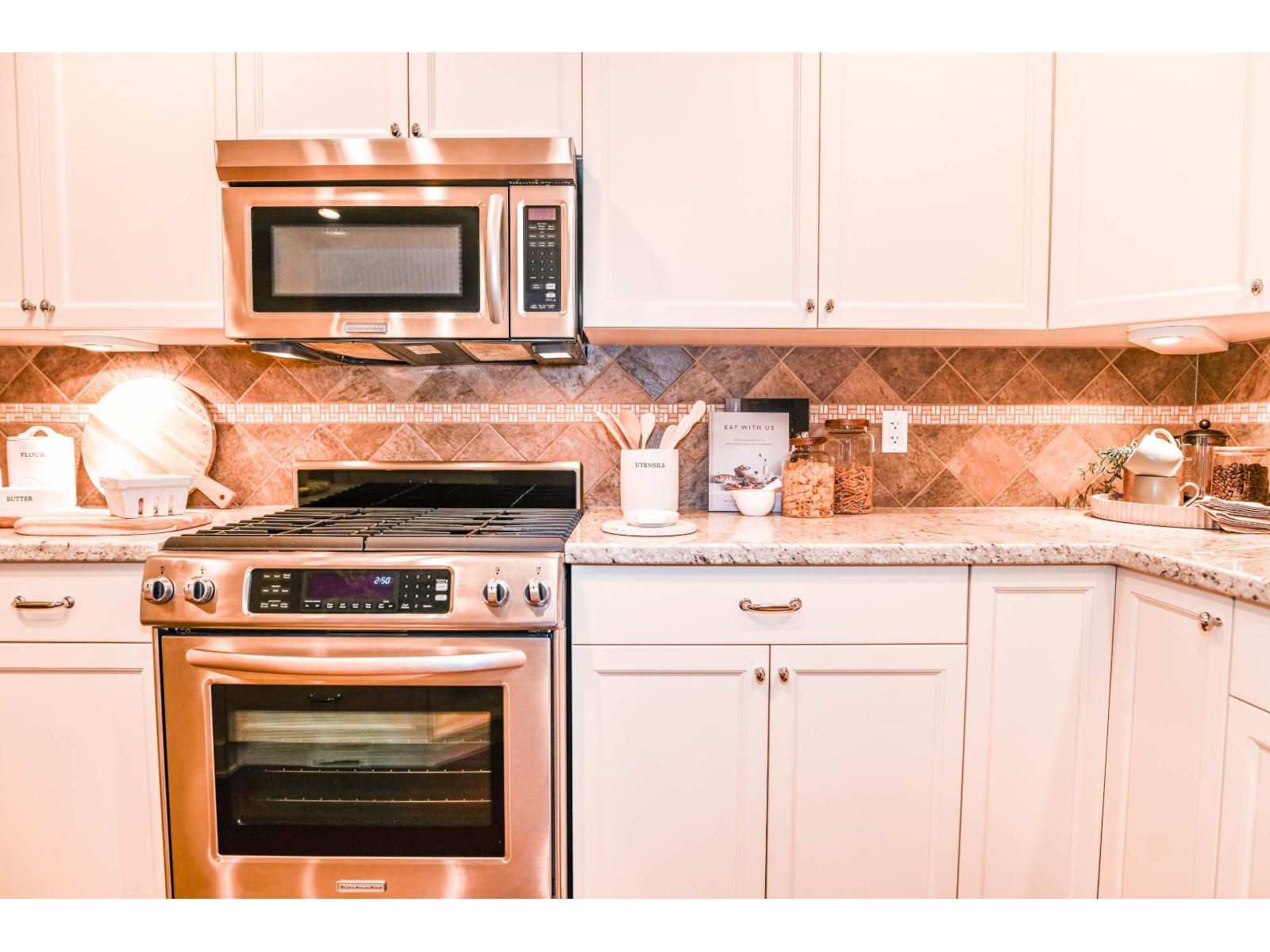 14208 36a Avenue, Surrey, British Columbia  V4P 0C2 - Photo 12 - R3106661