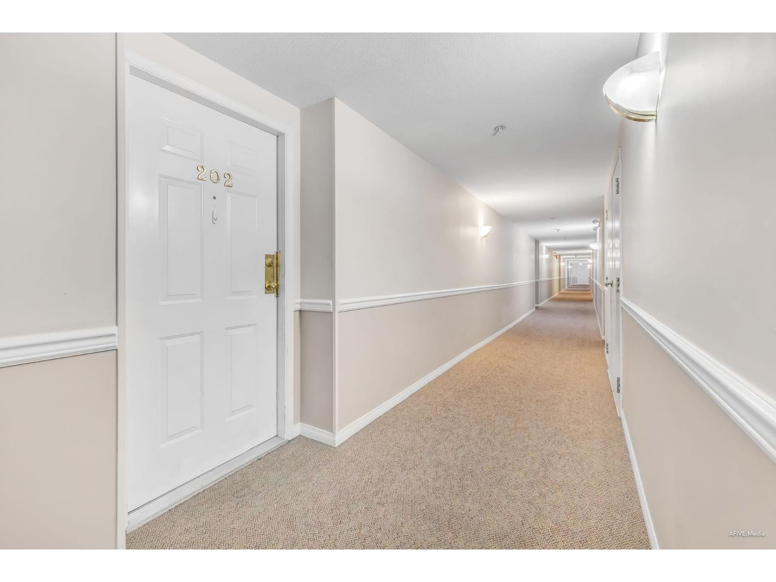 202 12125 75a Avenue, Surrey, British Columbia  V3W 1B9 - Photo 6 - R3106662