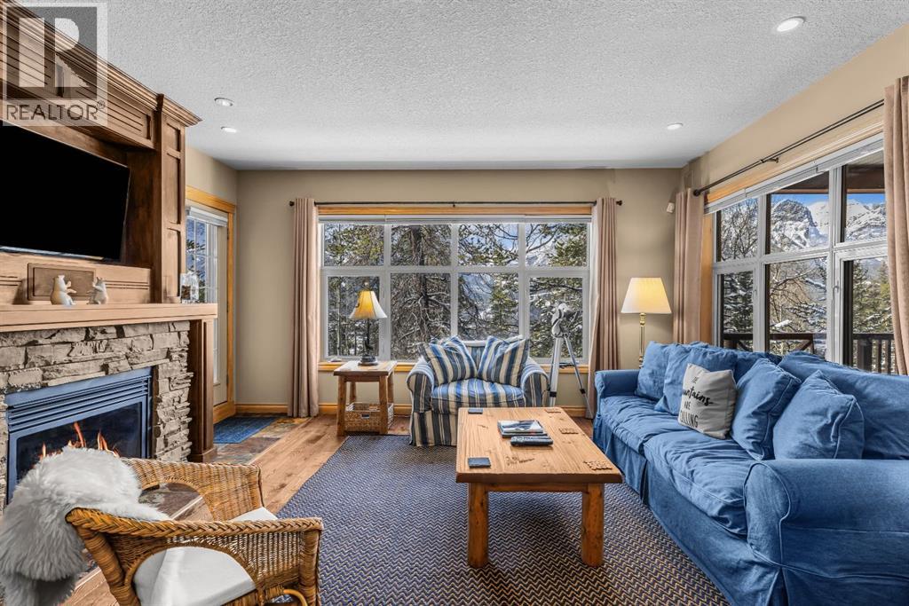 202, 3 Aspen Glen, Canmore, Alberta  T1W 1A6 - Photo 8 - A2298095