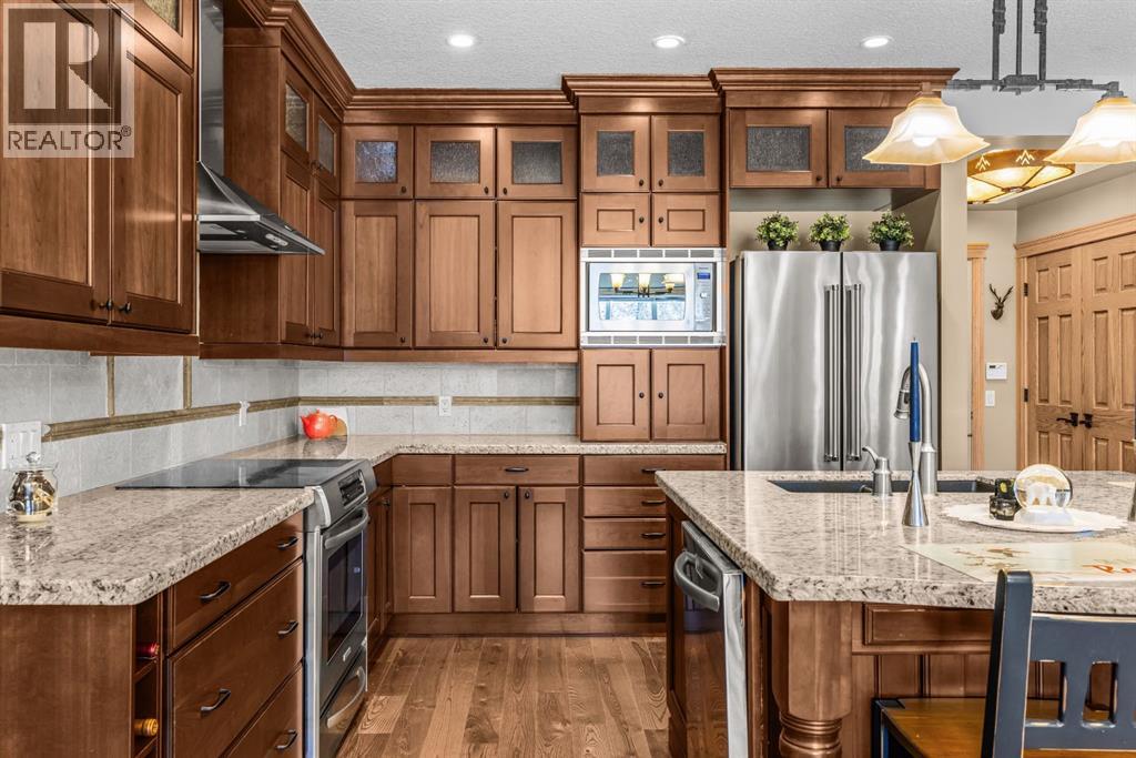 202, 3 Aspen Glen, Canmore, Alberta  T1W 1A6 - Photo 18 - A2298095