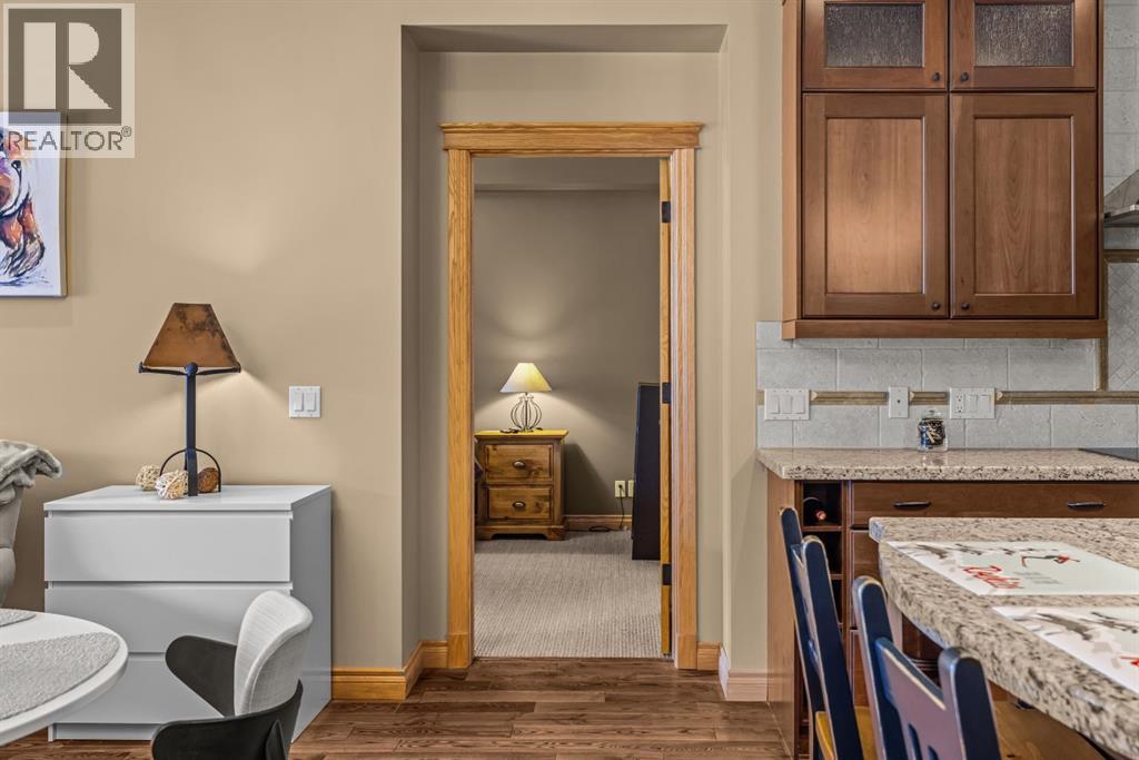 202, 3 Aspen Glen, Canmore, Alberta  T1W 1A6 - Photo 25 - A2298095