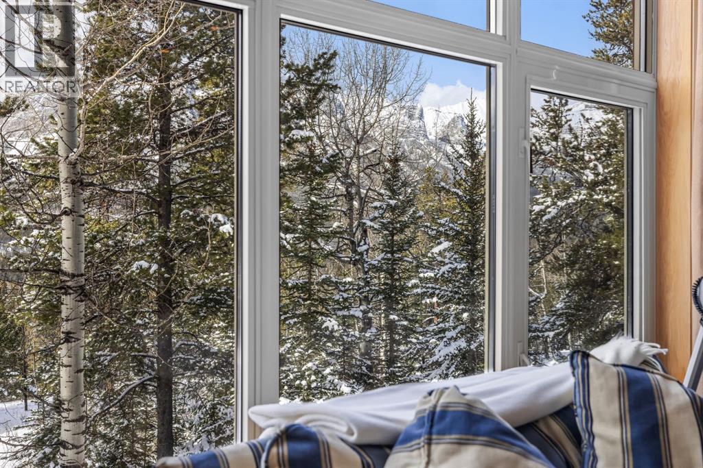 202, 3 Aspen Glen, Canmore, Alberta  T1W 1A6 - Photo 13 - A2298095