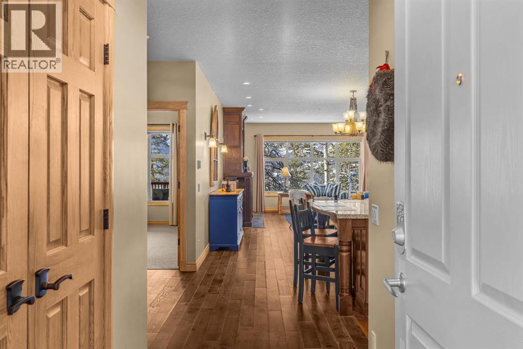 202, 3 Aspen Glen, Canmore, Alberta  T1W 1A6 - Photo 3 - A2298095
