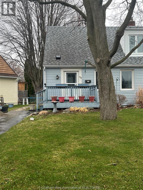 MLS# 26006998: 99 Dunn AVENUE, Chatham, Canada