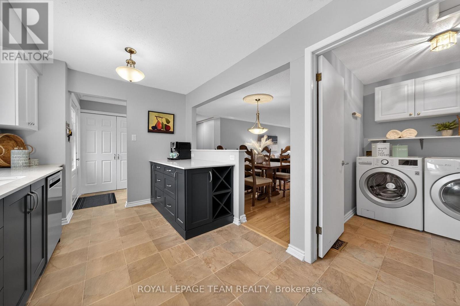 11 Glen Abbey Crescent, Ottawa, Ontario  K2S 1R6 - Photo 16 - X12953842