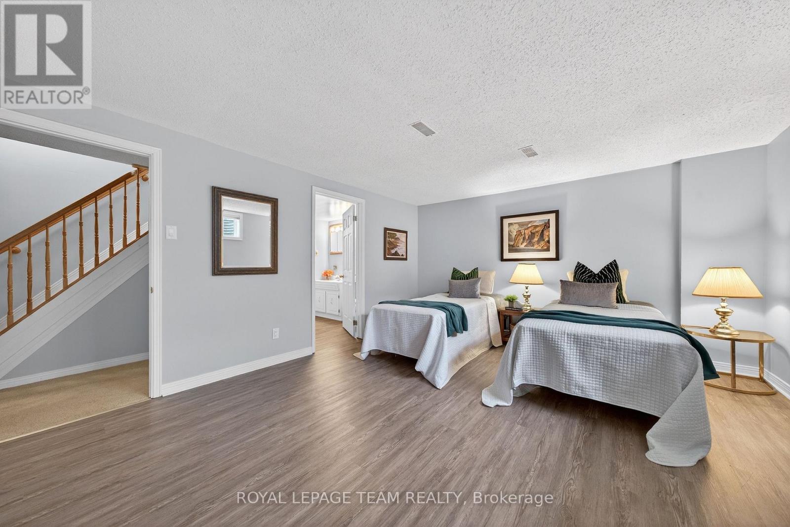 11 Glen Abbey Crescent, Ottawa, Ontario  K2S 1R6 - Photo 35 - X12953842