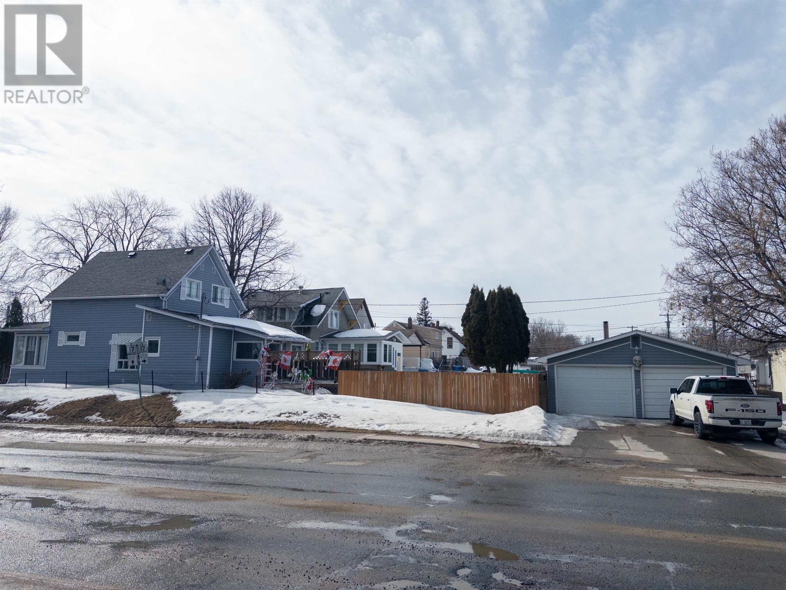 734 Second Street South, Kenora, Ontario  P9N 1H4 - Photo 40 - TB2600588