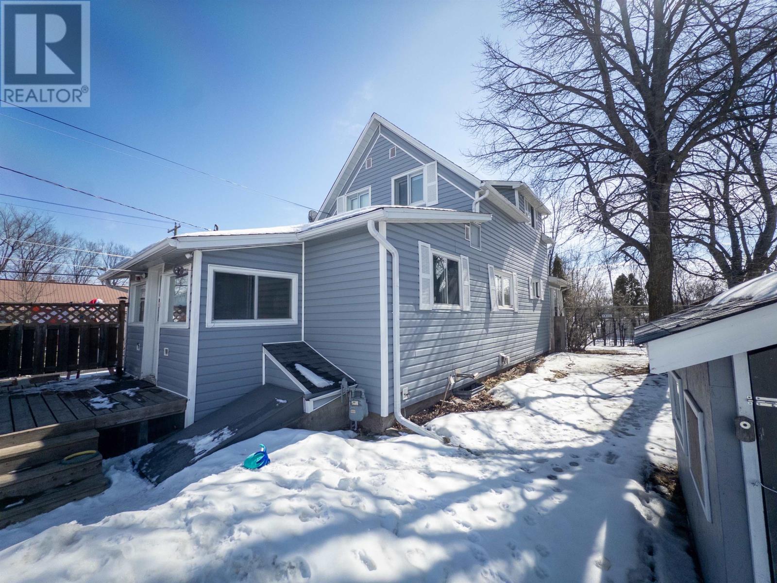 734 Second Street South, Kenora, Ontario  P9N 1H4 - Photo 4 - TB2600588