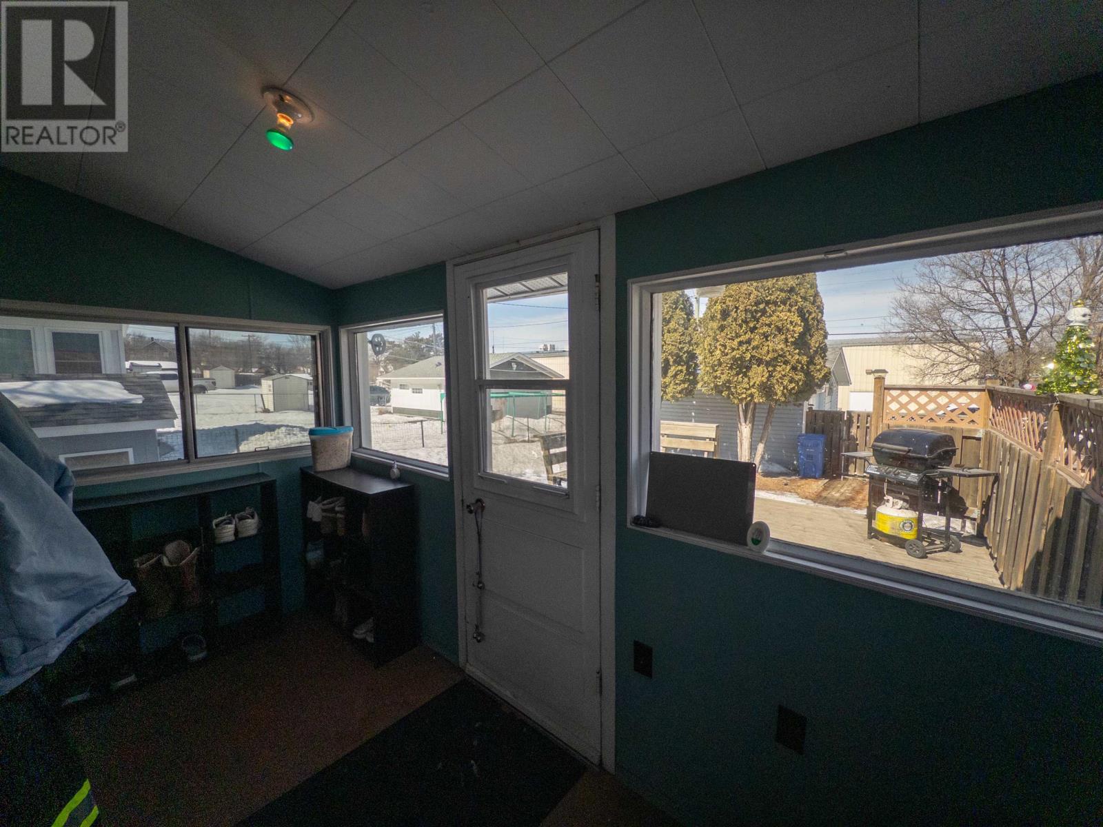 734 Second Street South, Kenora, Ontario  P9N 1H4 - Photo 6 - TB2600588