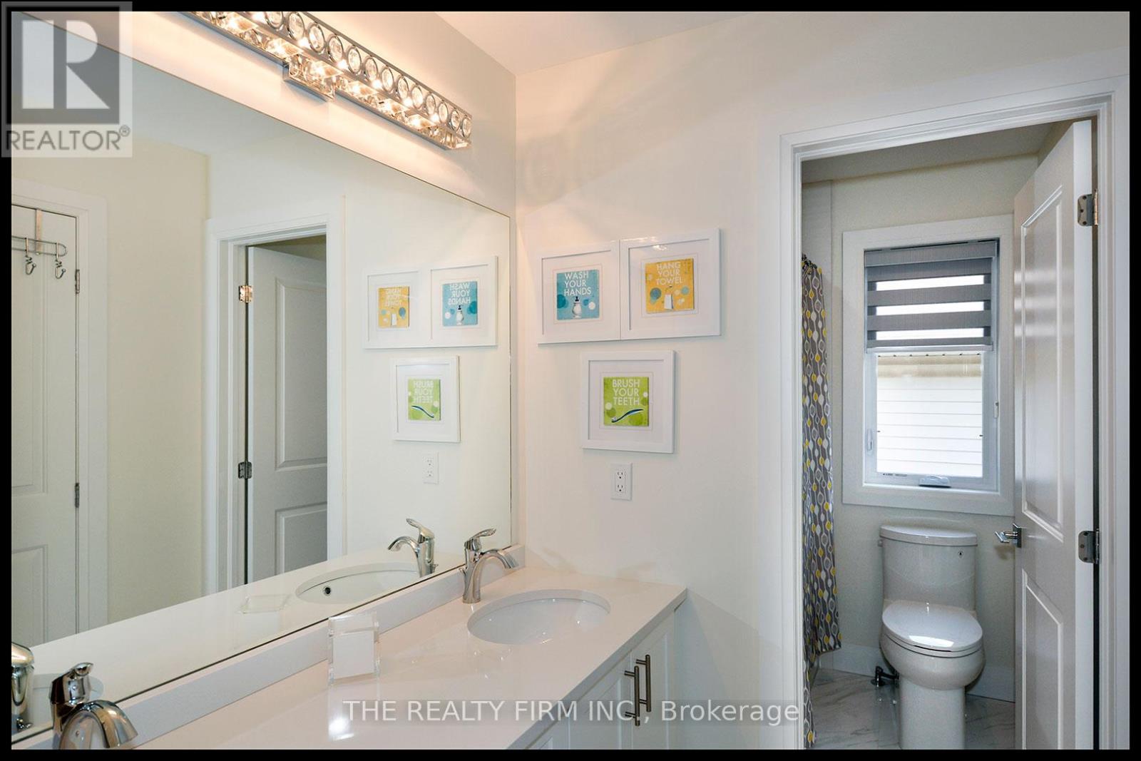 285 Elizabeth Street, Southwest Middlesex, Ontario  N0L 1M0 - Photo 19 - X12953830