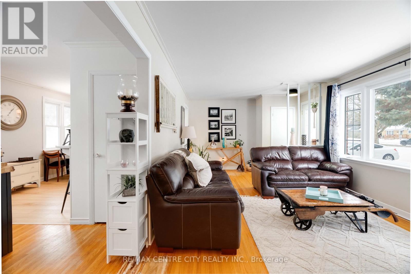 311 Adelaide Street E, Strathroy-Caradoc, Ontario  N7G 2V9 - Photo 5 - X12953856