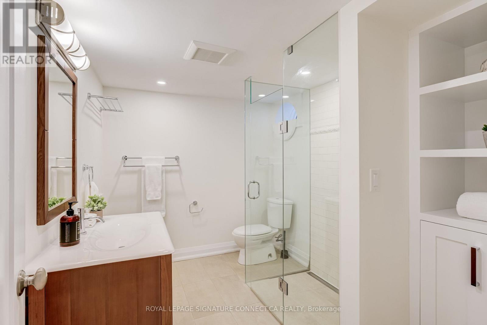 43 Glengowan Road, Toronto, Ontario  M4N 1G1 - Photo 22 - C12953746