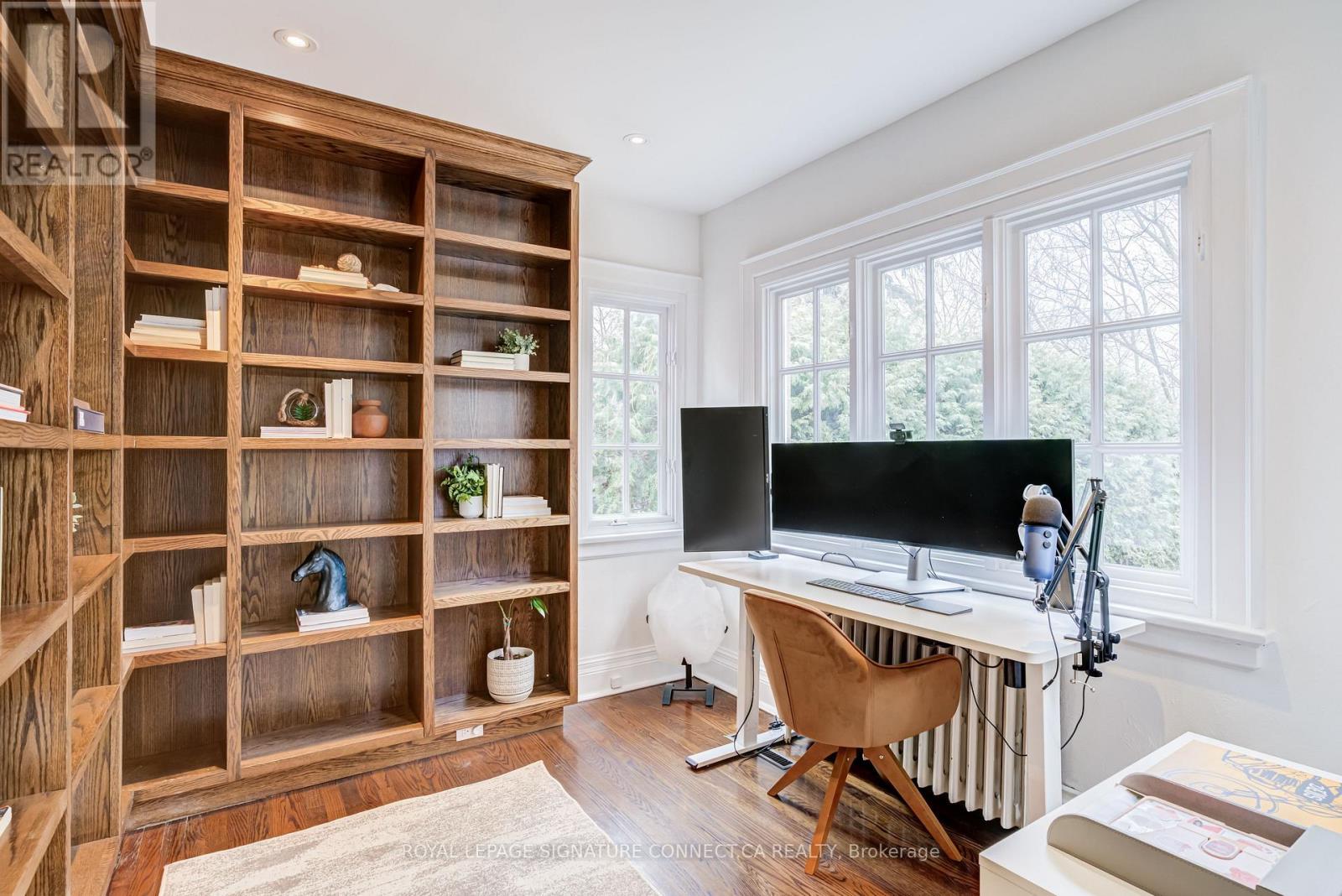 43 Glengowan Road, Toronto, Ontario  M4N 1G1 - Photo 9 - C12953746