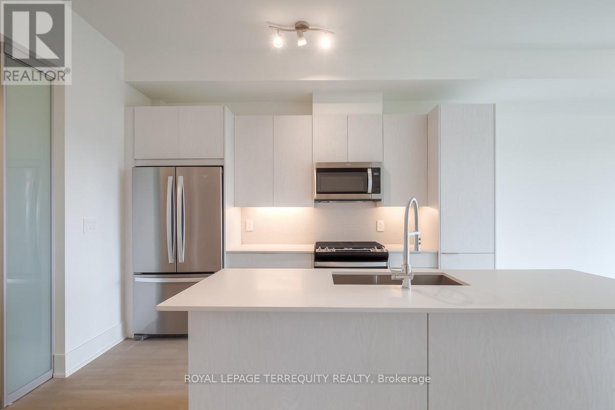 505 - 495 Logan Avenue, Toronto, Ontario  M4K 0A5 - Photo 3 - E12866584