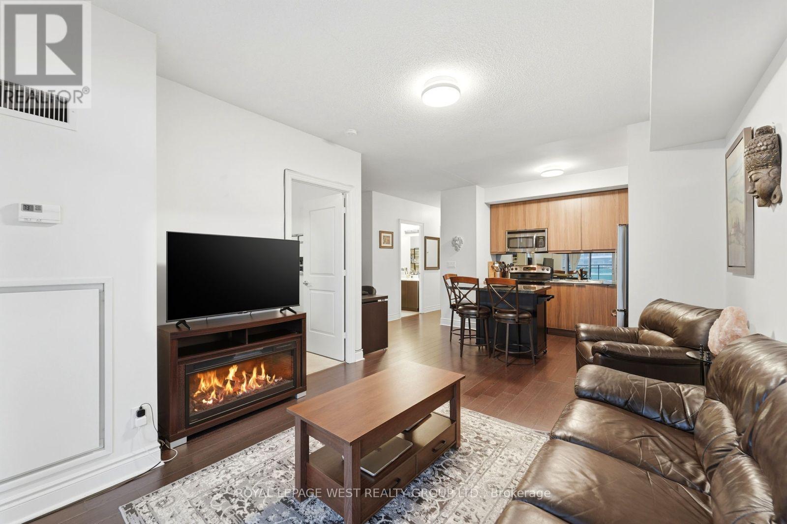 1406 - 16 BROOKERS LANE, Toronto, Ontario