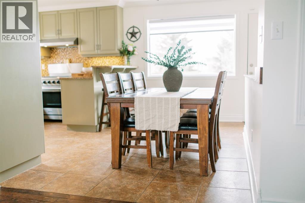 3812 61a Street, Stettler, Alberta  T4K 1G4 - Photo 7 - A2294520