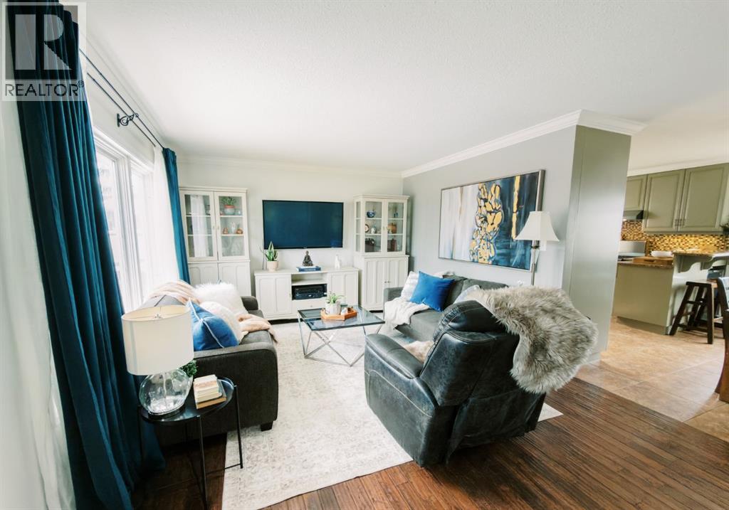 3812 61a Street, Stettler, Alberta  T4K 1G4 - Photo 6 - A2294520