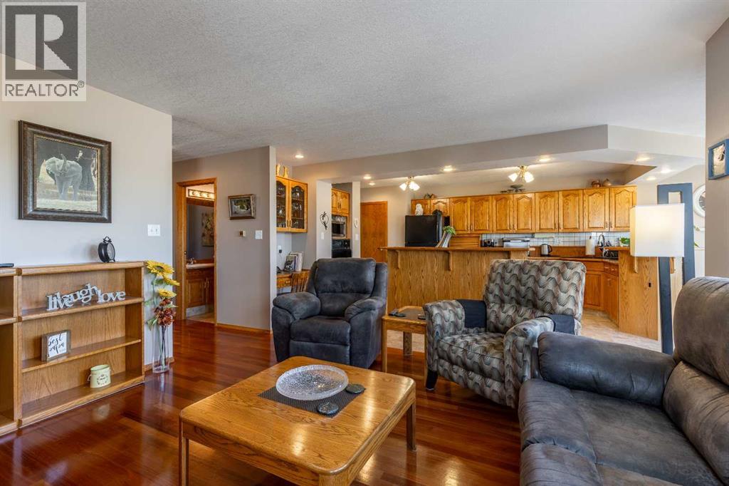 229 Coachwood Point W, Lethbridge, Alberta  T1K 6A7 - Photo 13 - A2295596