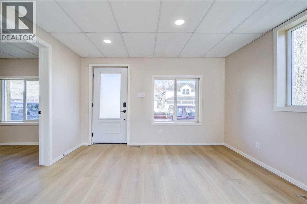 7022 17 Avenue N, Coleman, Alberta  T0K 0M0 - Photo 5 - A2298673