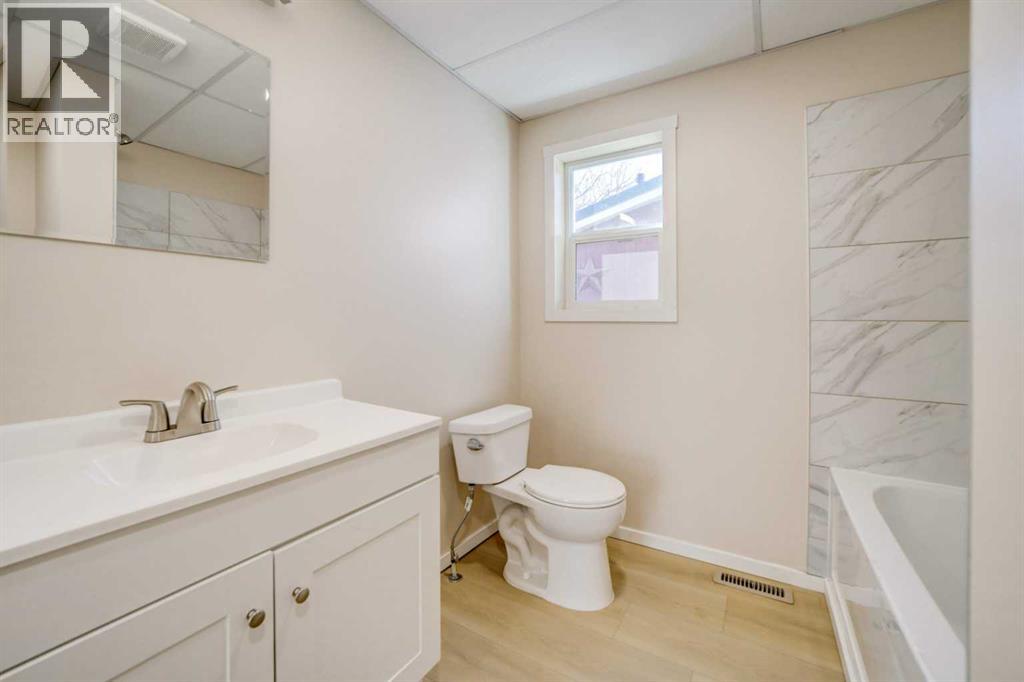 7022 17 Avenue N, Coleman, Alberta  T0K 0M0 - Photo 13 - A2298673