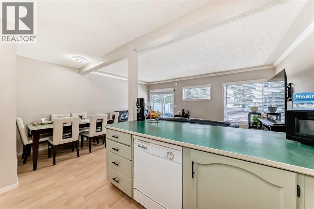 144 Country Hills Villas NW, Calgary, Alberta  T3K 4S8 - Photo 8 - A2293155