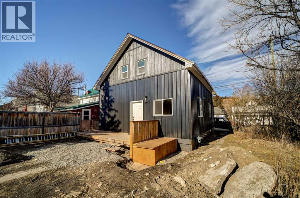 7022 17 Avenue N, Coleman, Alberta  T0K 0M0 - Photo 29 - A2298673