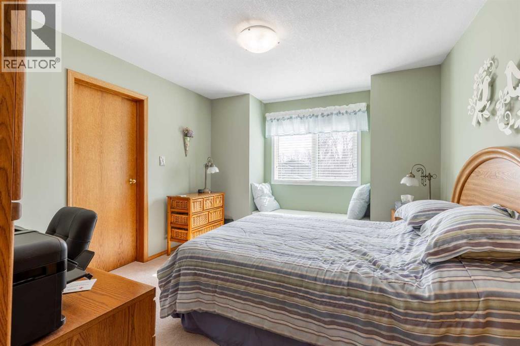 229 Coachwood Point W, Lethbridge, Alberta  T1K 6A7 - Photo 24 - A2295596