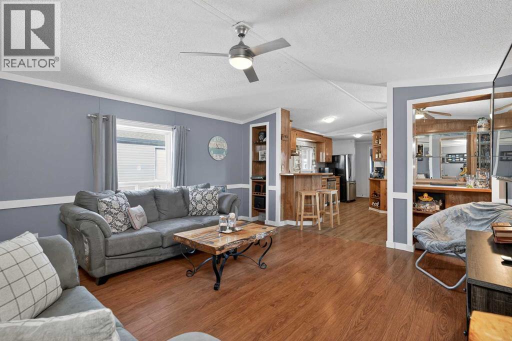 110, 6220 17 Avenue SE, Calgary, Alberta  T2A 0W6 - Photo 2 - A2293354