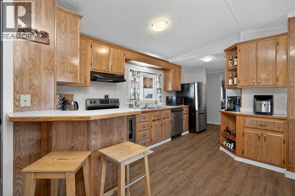 110, 6220 17 Avenue SE, Calgary, Alberta  T2A 0W6 - Photo 6 - A2293354