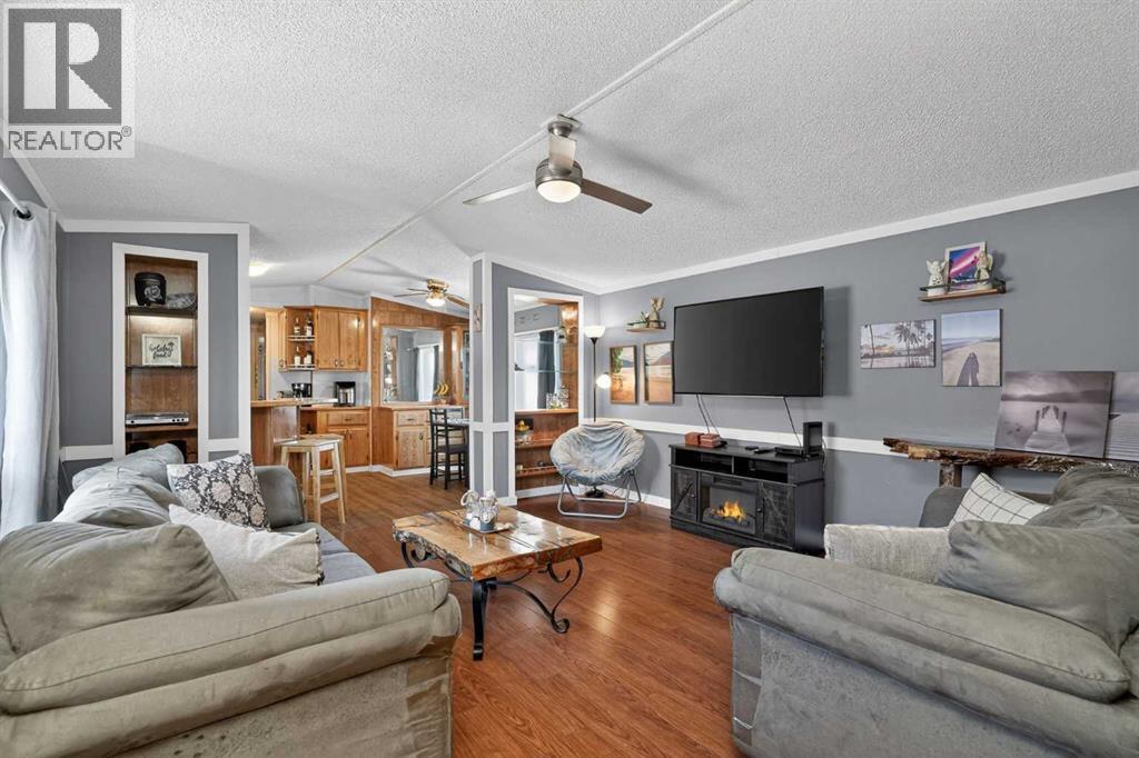 110, 6220 17 Avenue SE, Calgary, Alberta