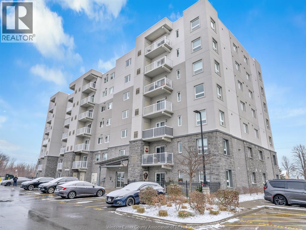 MLS# 26007010: 1489 BANWELL Unit# 223, Windsor, Canada