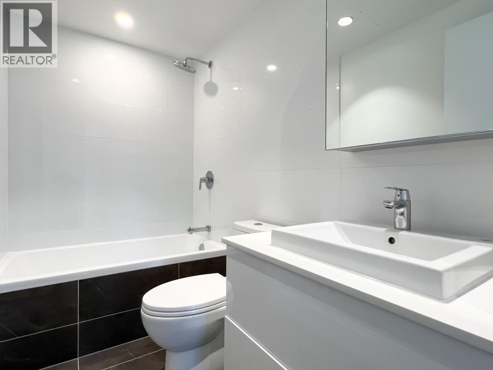 807 1675 Lions Gate Lane, North Vancouver, British Columbia  V7P 0E3 - Photo 21 - R3106608