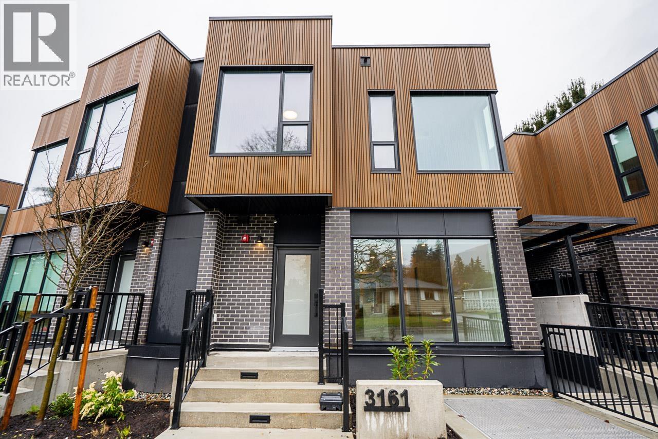 3161 Canfield Crescent, North Vancouver, British Columbia  V7R 2V9 - Photo 2 - R3106611