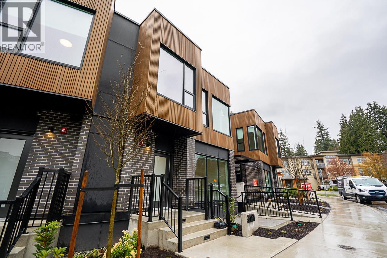 3161 Canfield Crescent, North Vancouver, British Columbia  V7R 2V9 - Photo 3 - R3106611