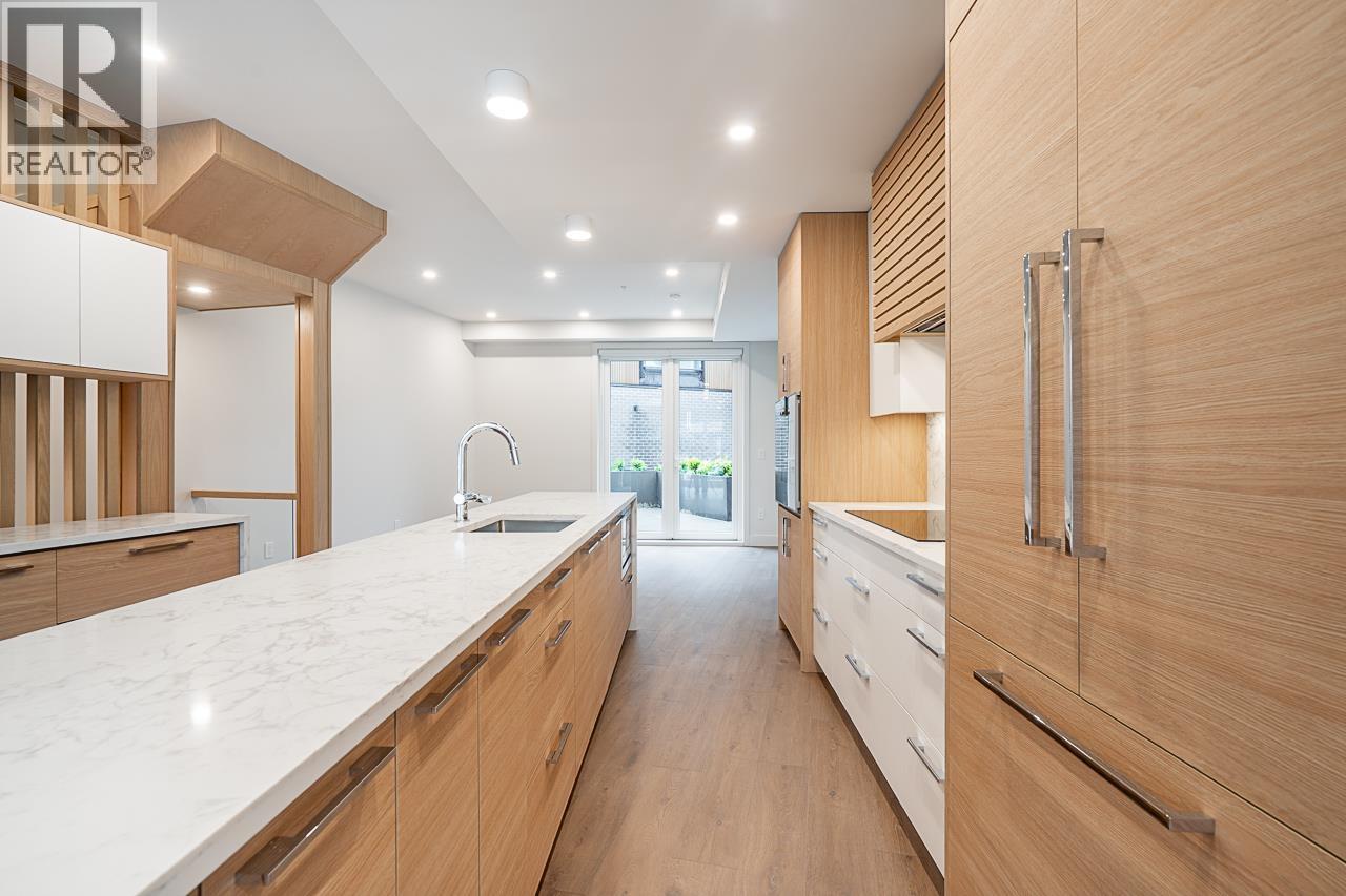 3161 Canfield Crescent, North Vancouver, British Columbia  V7R 2V9 - Photo 9 - R3106611