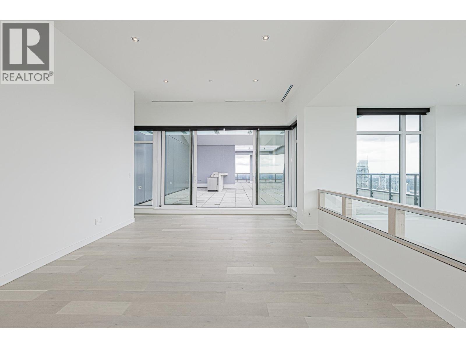 4907 4730 Lougheed Highway, Burnaby, British Columbia  V5C 0M9 - Photo 9 - R3106617