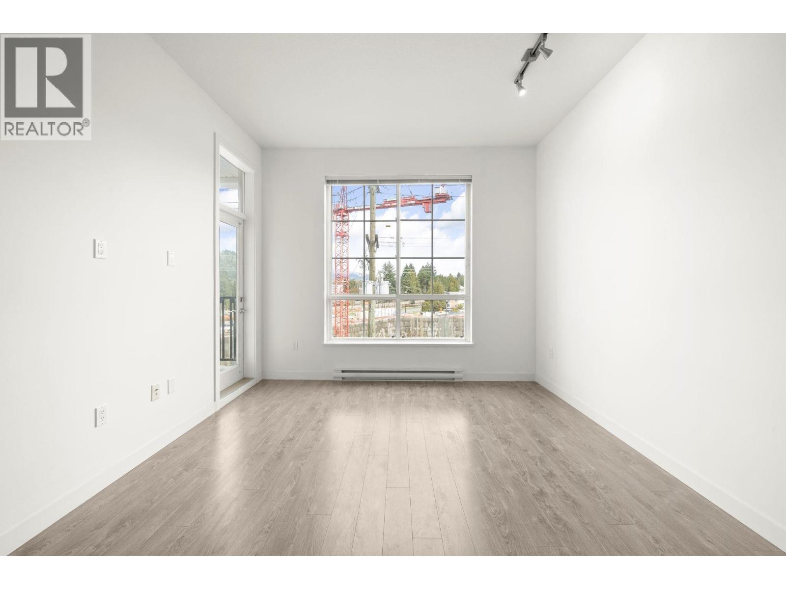 417 608 Como Lake Avenue, Coquitlam, British Columbia  V3J 0B2 - Photo 11 - R3106635