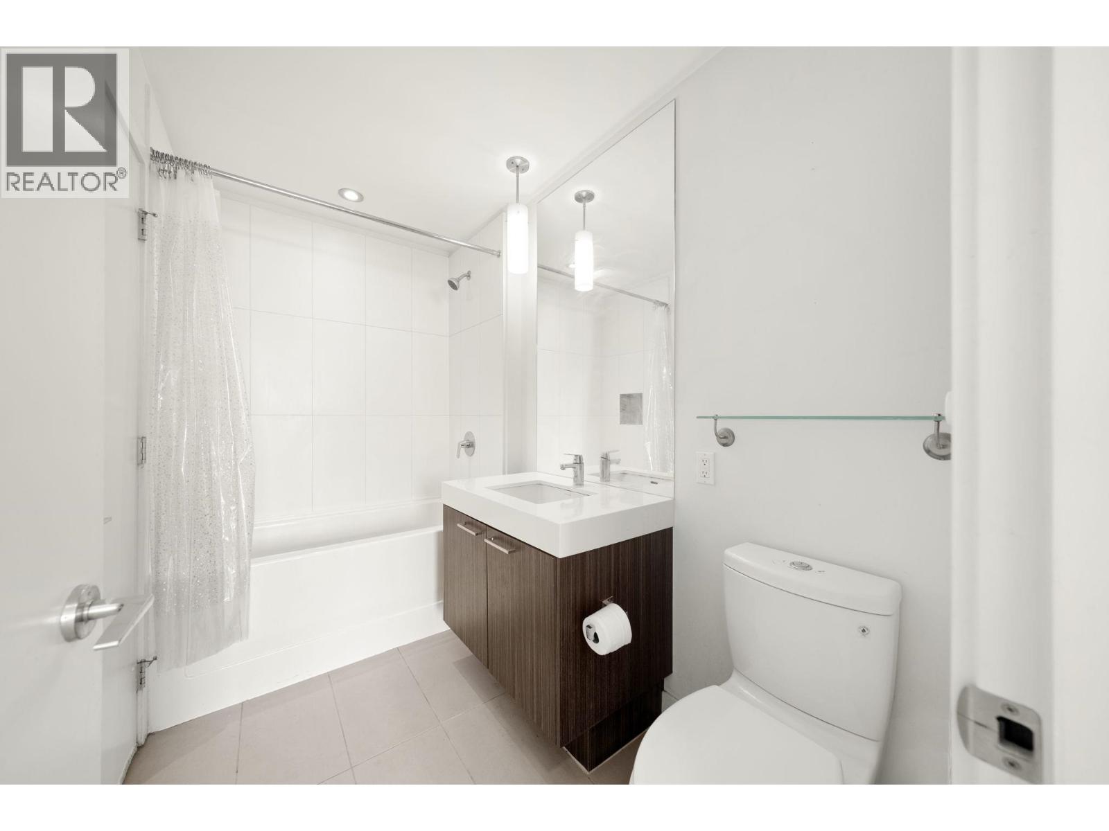 417 608 Como Lake Avenue, Coquitlam, British Columbia  V3J 0B2 - Photo 17 - R3106635