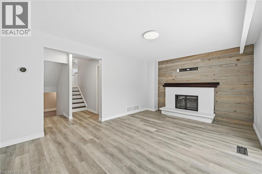 2344 Glastonbury Road, Burlington, Ontario  L7P 3Y3 - Photo 28 - 40817315