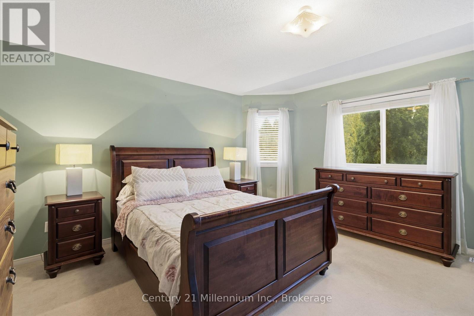 135 Royal Beech Drive, Wasaga Beach, Ontario  L9Z 2N3 - Photo 15 - S12953758