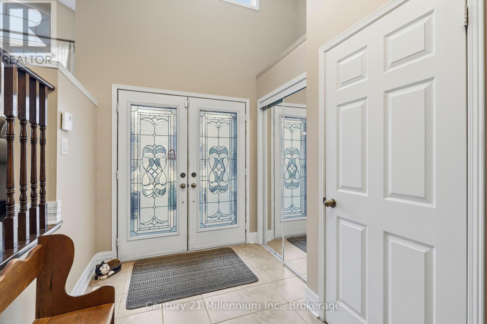 135 Royal Beech Drive, Wasaga Beach, Ontario  L9Z 2N3 - Photo 3 - S12953758