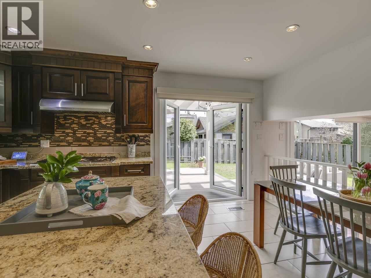 763 Weymouth Drive, North Vancouver, British Columbia  V7K 2Z5 - Photo 14 - R3106642