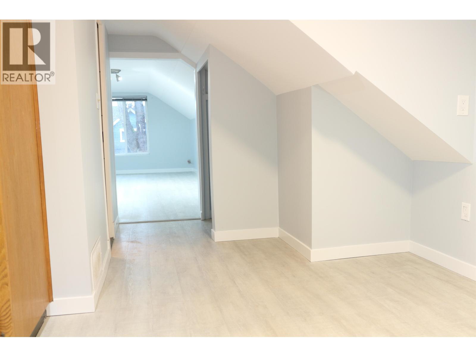 796 E 12th Avenue, Vancouver, British Columbia  V5T 2H9 - Photo 5 - R3106644