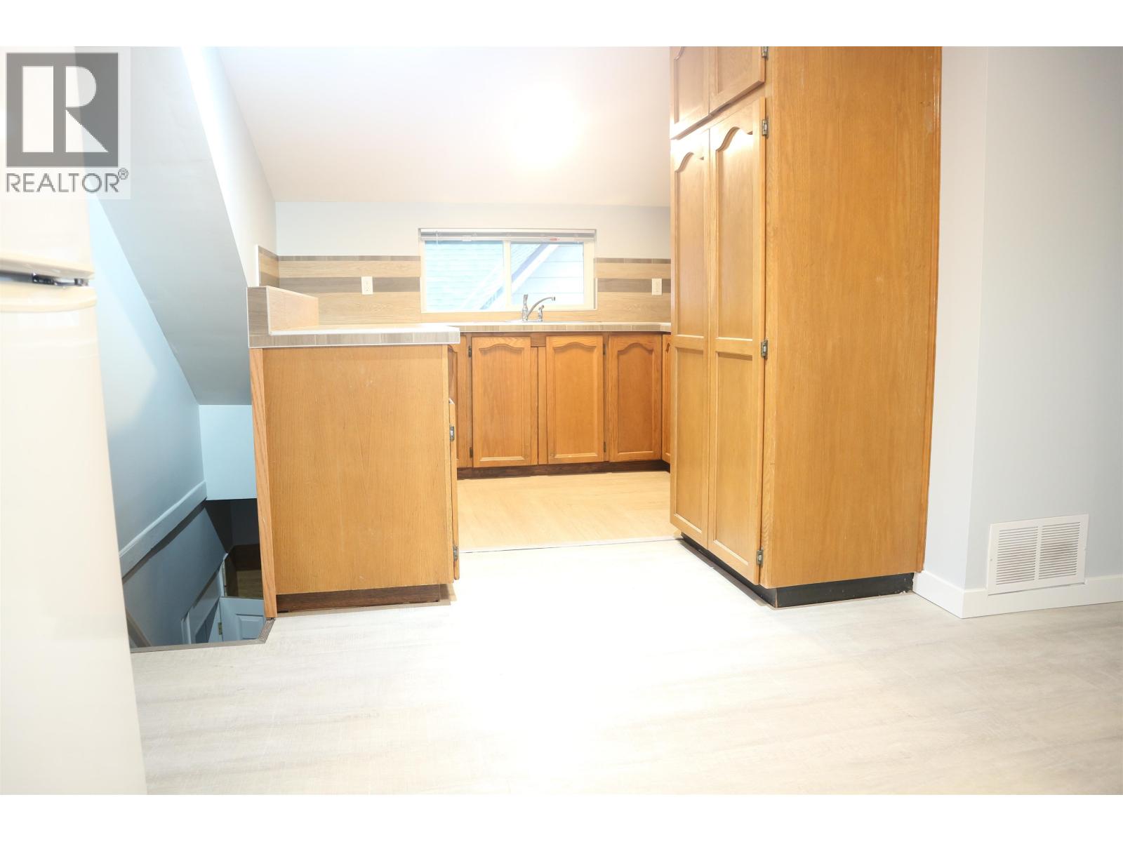 796 E 12th Avenue, Vancouver, British Columbia  V5T 2H9 - Photo 6 - R3106644